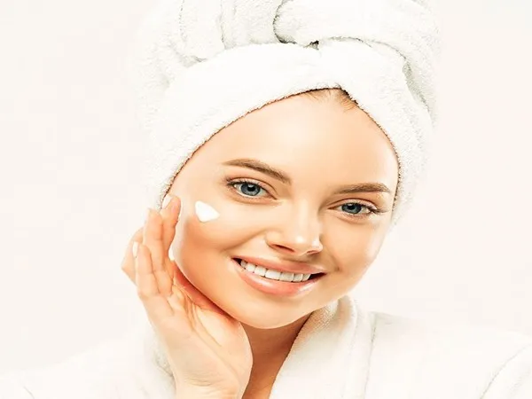 خرید شوینده خارجی پوست چرب با قیمت استثنایی